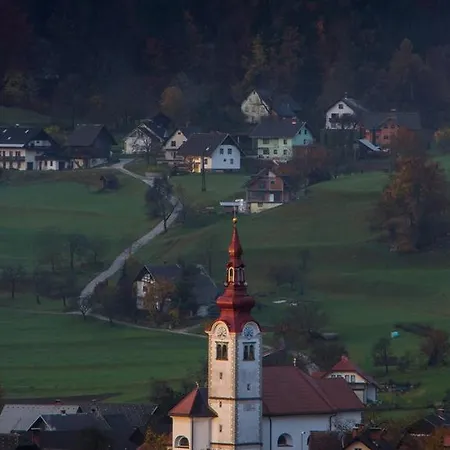 アパート Stepanjan