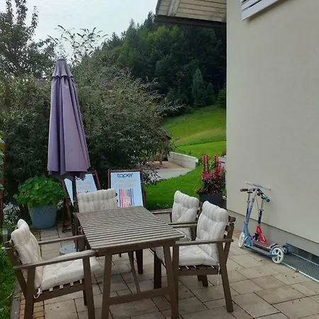 Stepanjan アパート