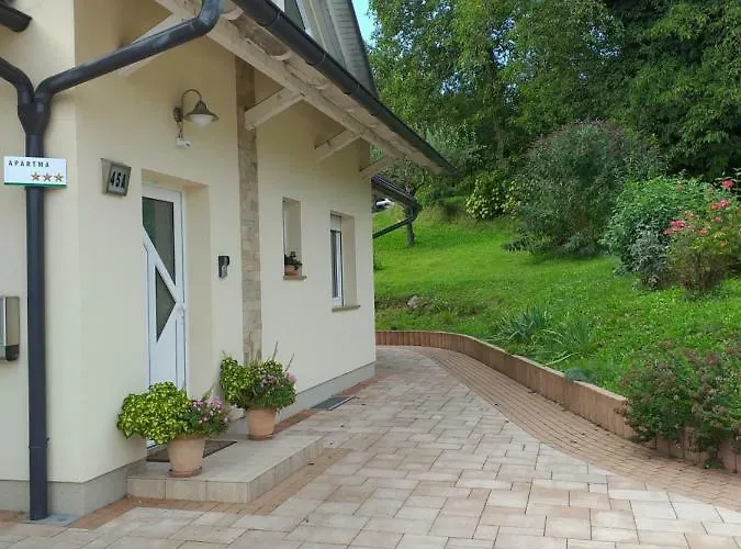 Stepanjan Apartment *